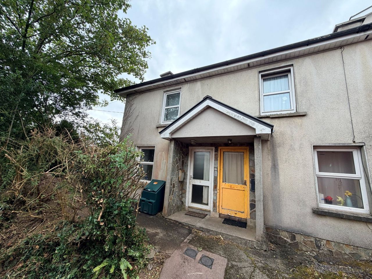 1 Orchard Hill, Blackrock Road, Bantry, Co. Cork - Semi-detached house