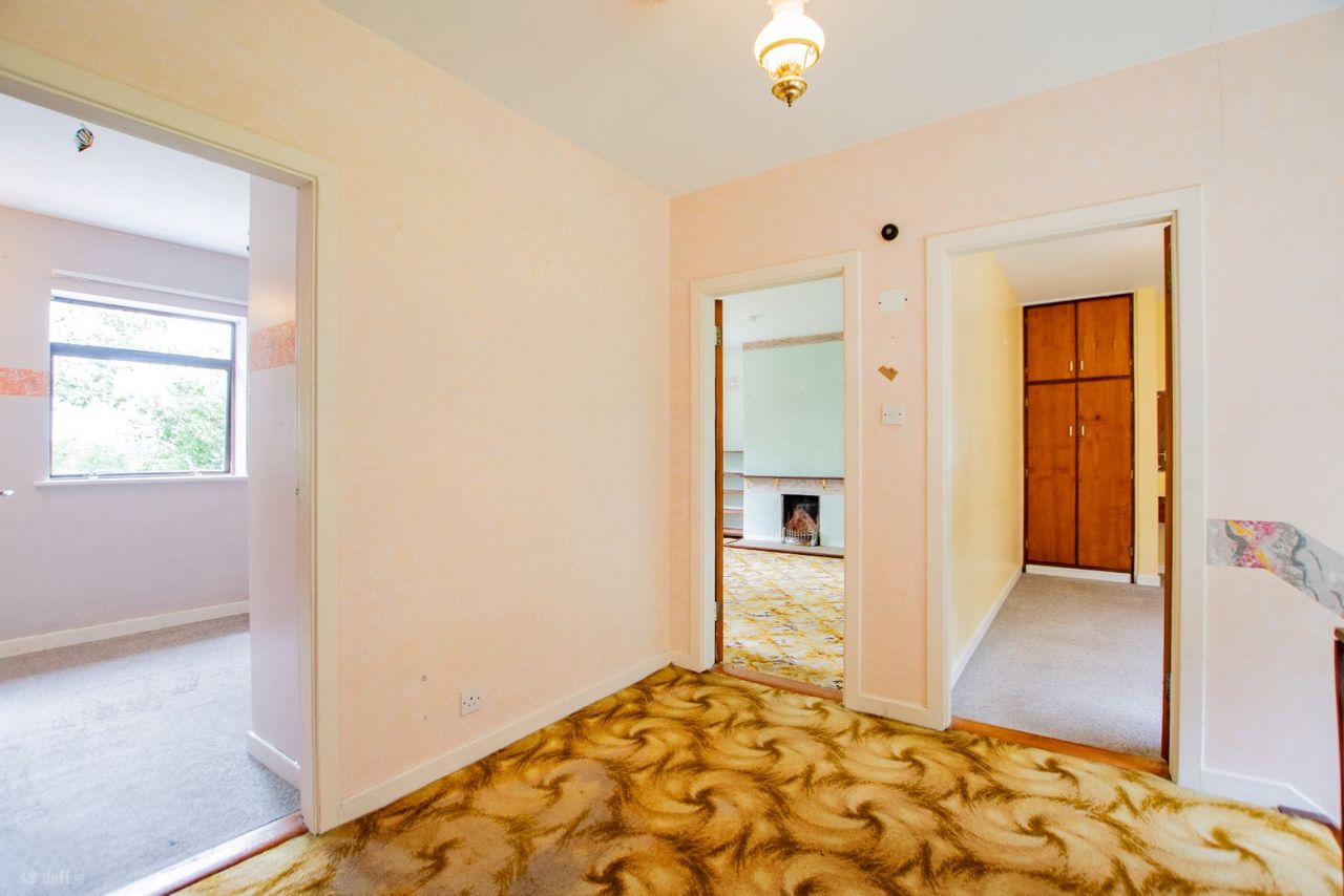 Moate Road, Ballymore, Co. Westmeath