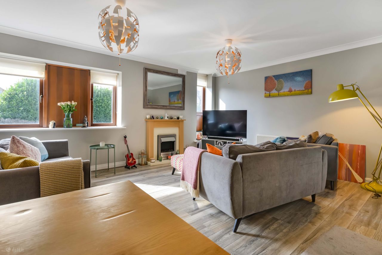 13 Edgeworth Green, Longwood, Co. Meath
