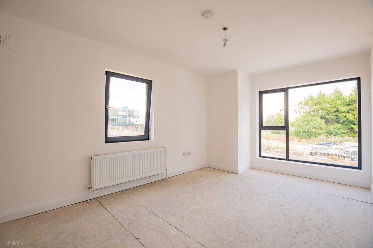 3 Bed End Terrace, White Linen Avenue, Longford Town, Co. Longford
