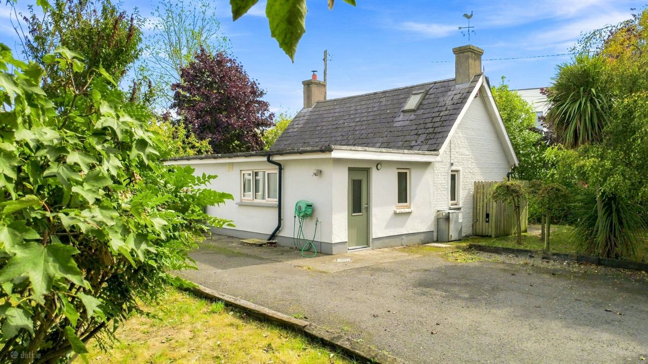 Reevesmount Cottage, Dublin Road, Athy, Co. Kildare - Detached house