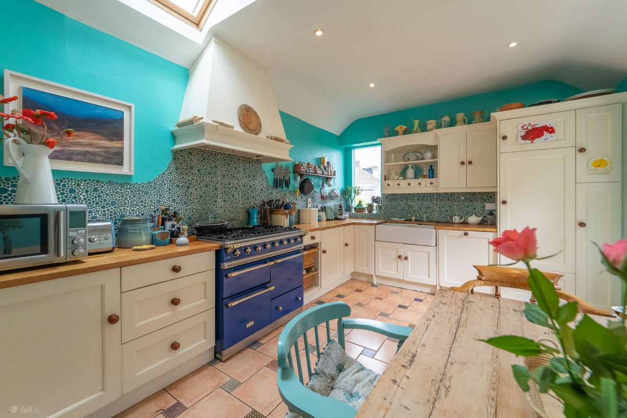 4 Killiney Terrace, Breffni Road, Sandycove, Co. Dublin