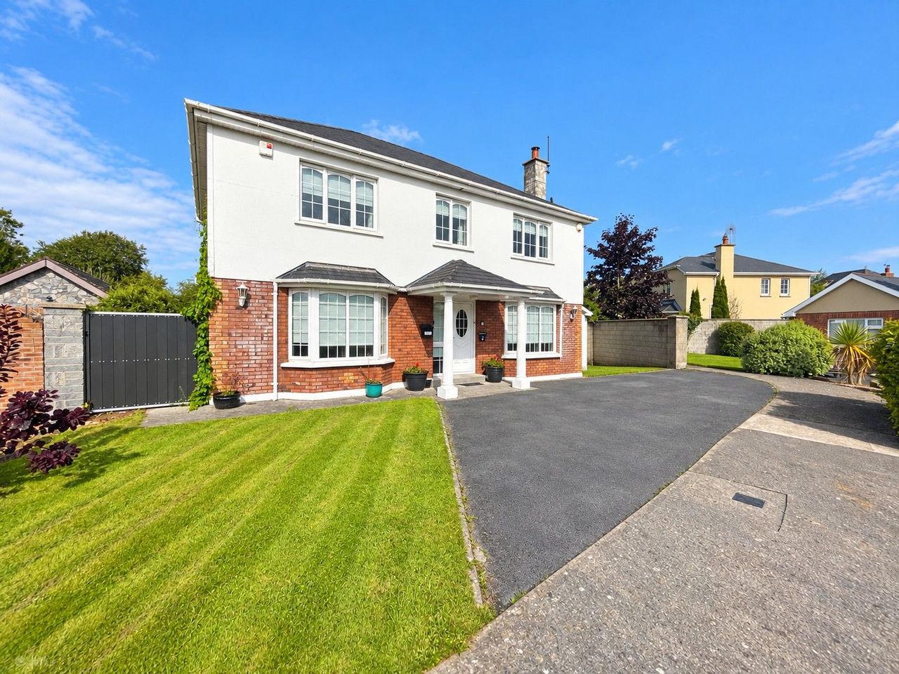 Fionnghlas, 4 Annavilla Grove, Westbury, Corbally, Co. Clare