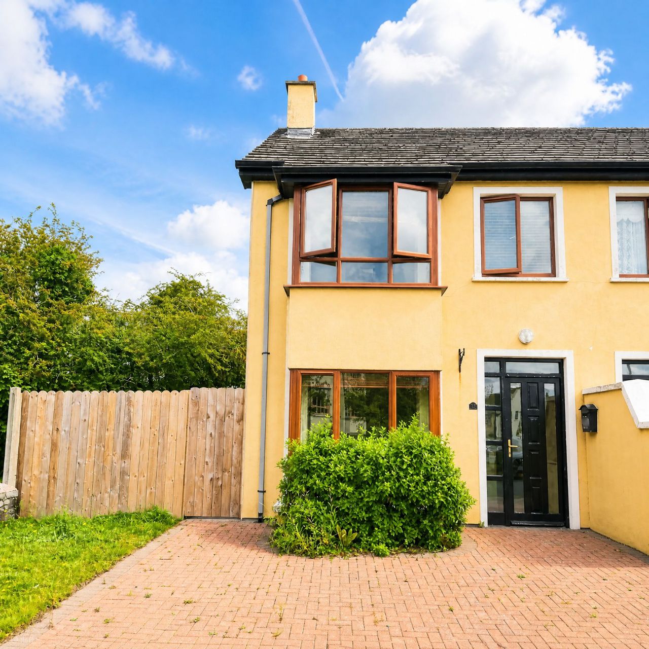 32 Dunbeag, Newport Road, Castlebar, Co. Mayo