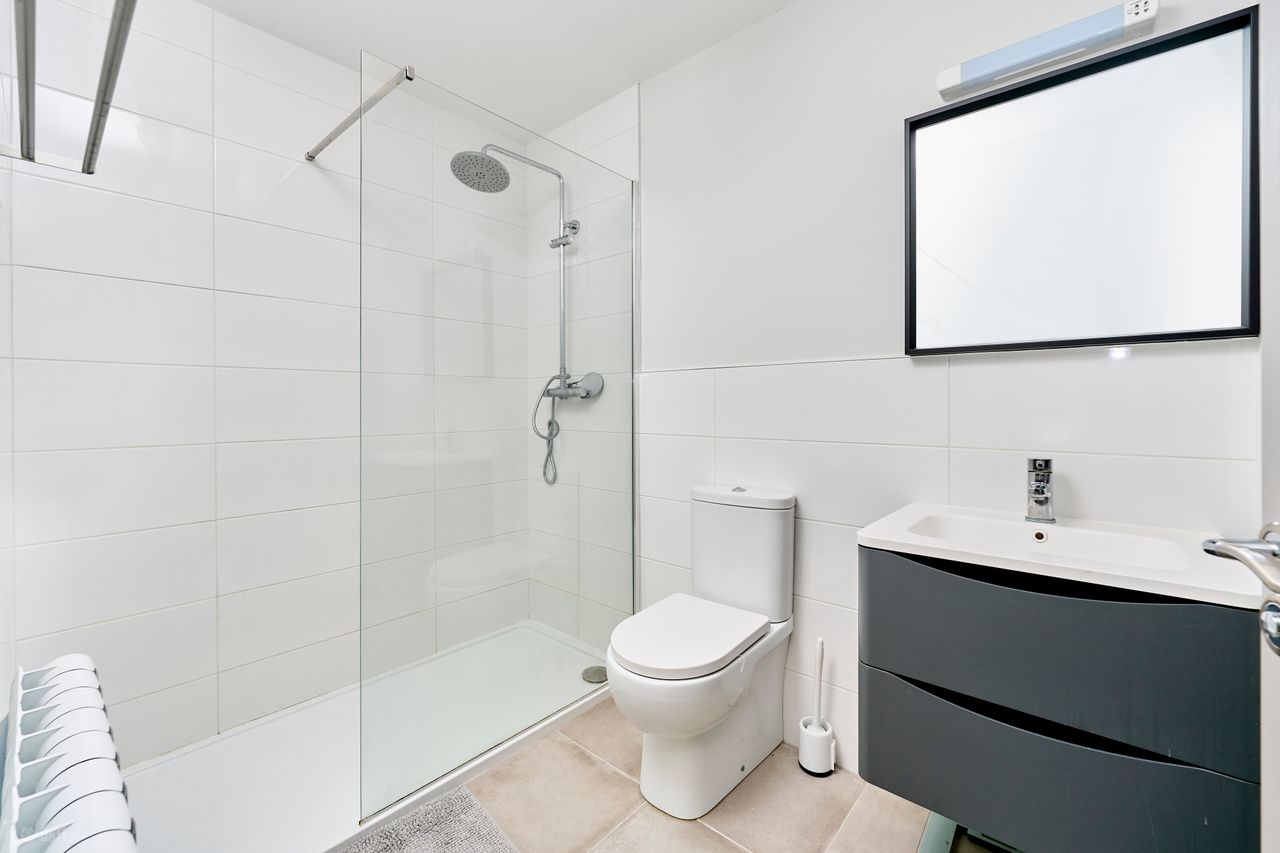 42 The Avenue, Royal Oaks, Enfield, Co. Meath