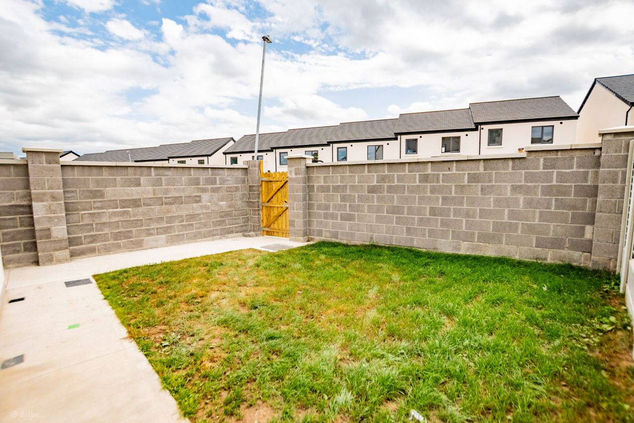 2 Bed End Terrace, White Linen Avenue, Longford Town, Co. Longford