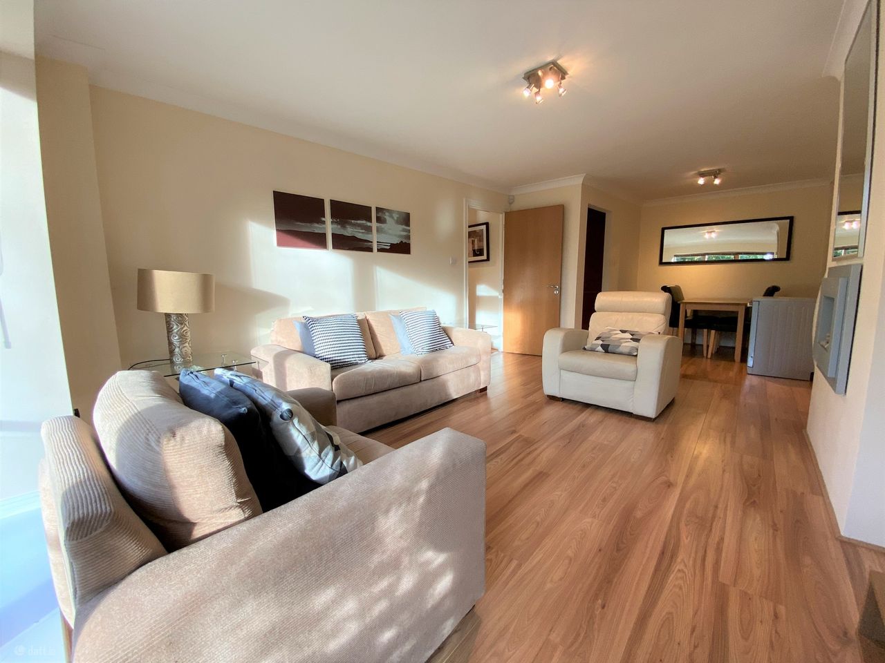 SHORT LET 3 – 5 MONTHS ONLY – The Oaks, Rockfield, Beside Balally LUAS, Dundrum, Dublin 16