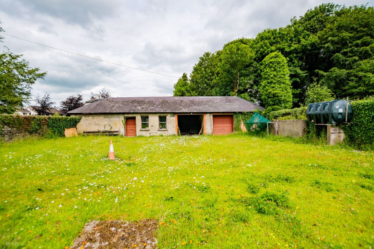 Moate Road, Ballymore, Co. Westmeath