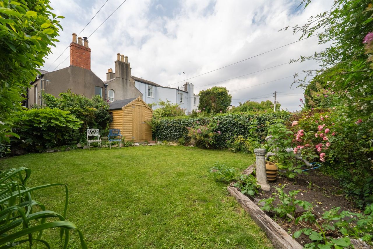 4 Killiney Terrace, Breffni Road, Sandycove, Co. Dublin