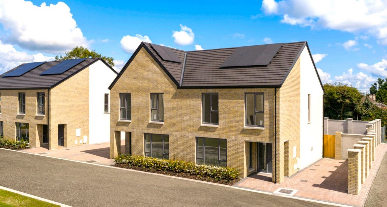 3 Bed Semi Detached , Darach Mor, Arden Road, Tullamore, Co. Offaly