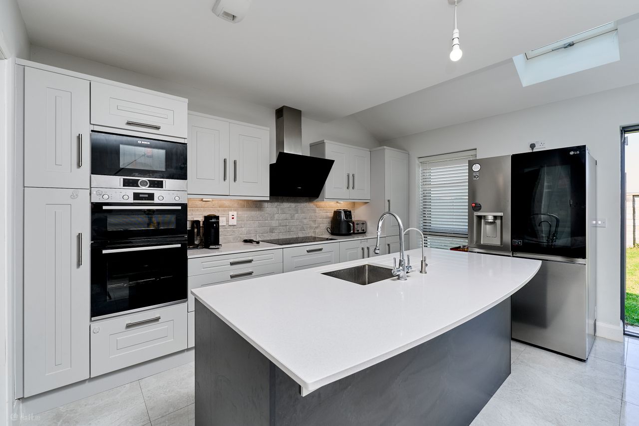 42 The Avenue, Royal Oaks, Enfield, Co. Meath