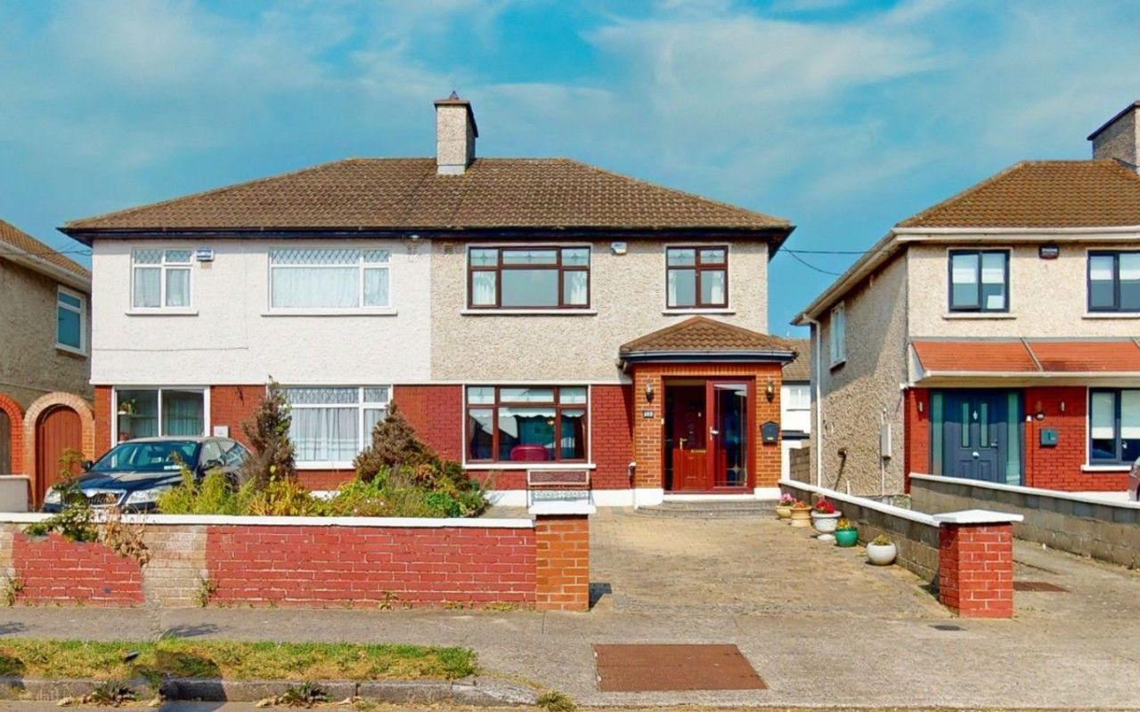 102 Elm Mount Road, Beaumont, Dublin 9 - Semi-detached house