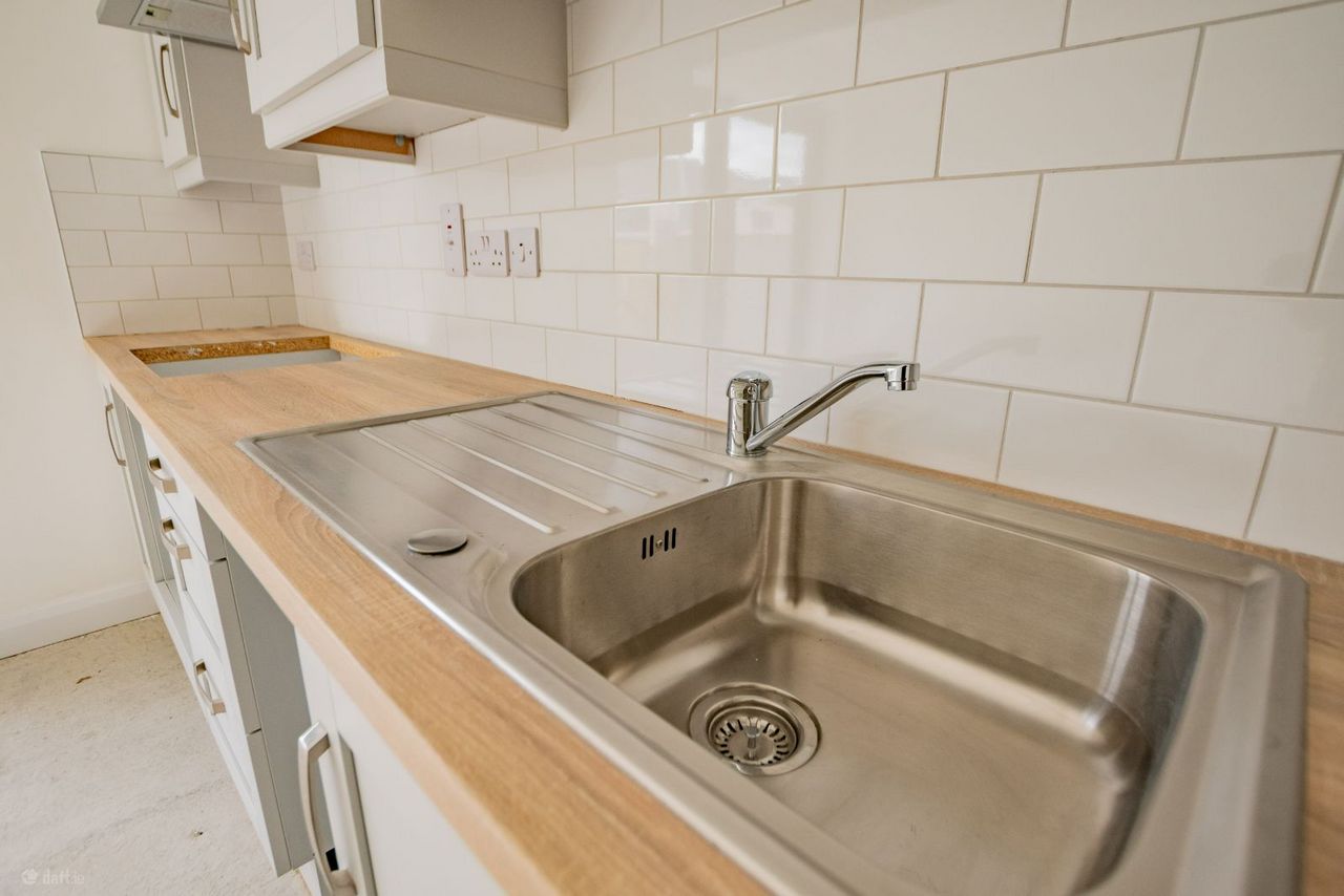2 Bed End Terrace, White Linen Avenue, Longford Town, Co. Longford