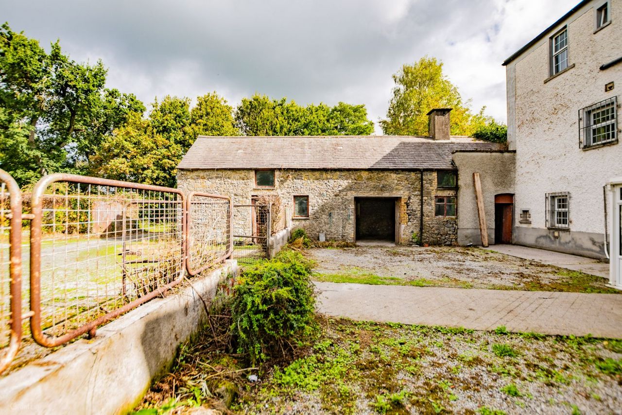 Parochial House, Eglish, Fivealley, Co. Offaly
