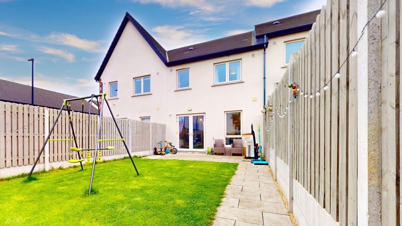 1 Walker Green, Clongriffin, Dublin 13 - Terraced house