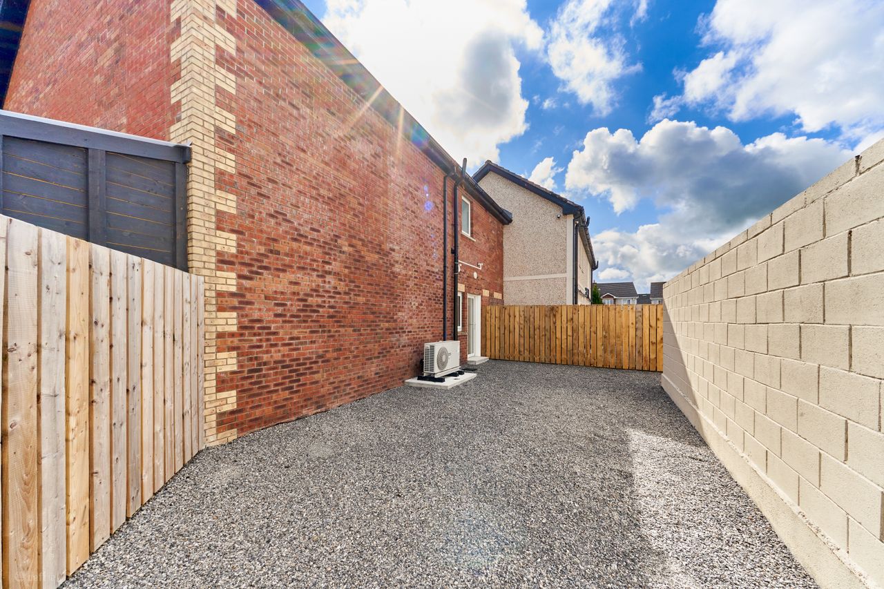 27 The Avenue, Rathdale, Enfield, Co. Meath