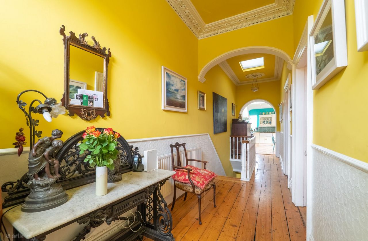 4 Killiney Terrace, Breffni Road, Sandycove, Co. Dublin