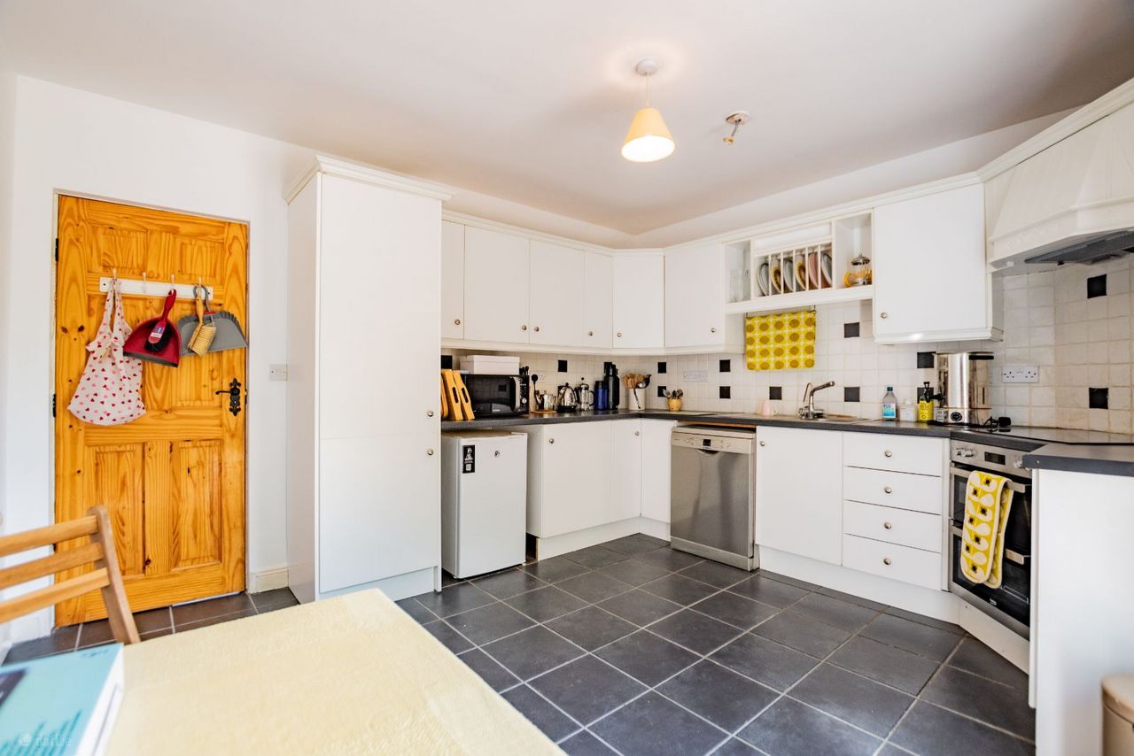 Water Street, Castlepollard, Coole, Co. Westmeath