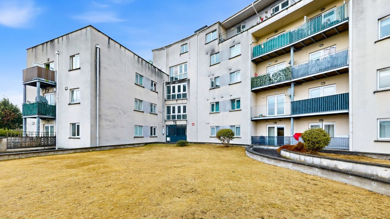Apartment 88, Block B, Áras Na Cluaine, Clondalkin, Dublin 22 - Apartment For Sale
