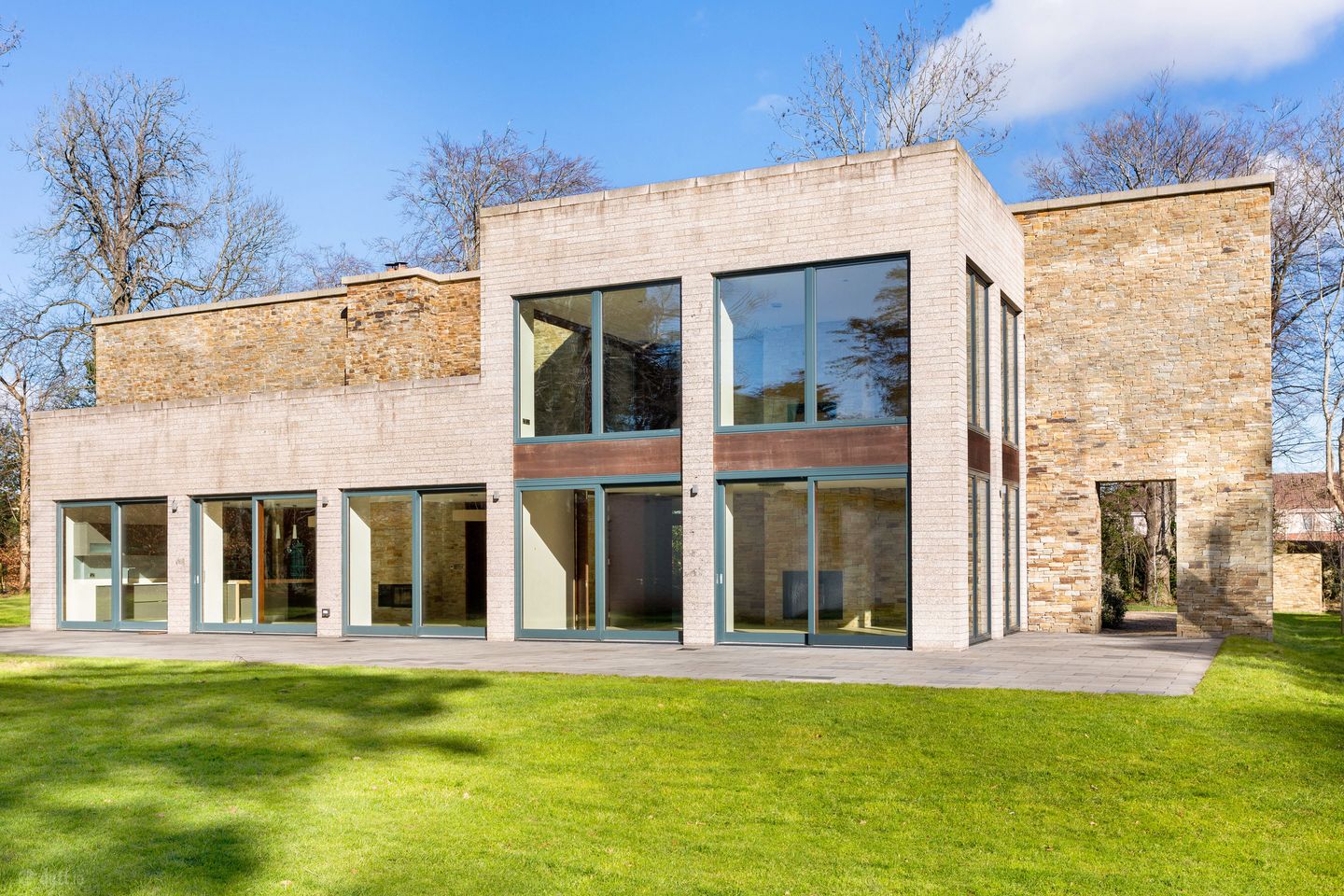 Amazonia, Marlay Park, Grange Rd, Rathfarnham, Dublin 16, D16RX64