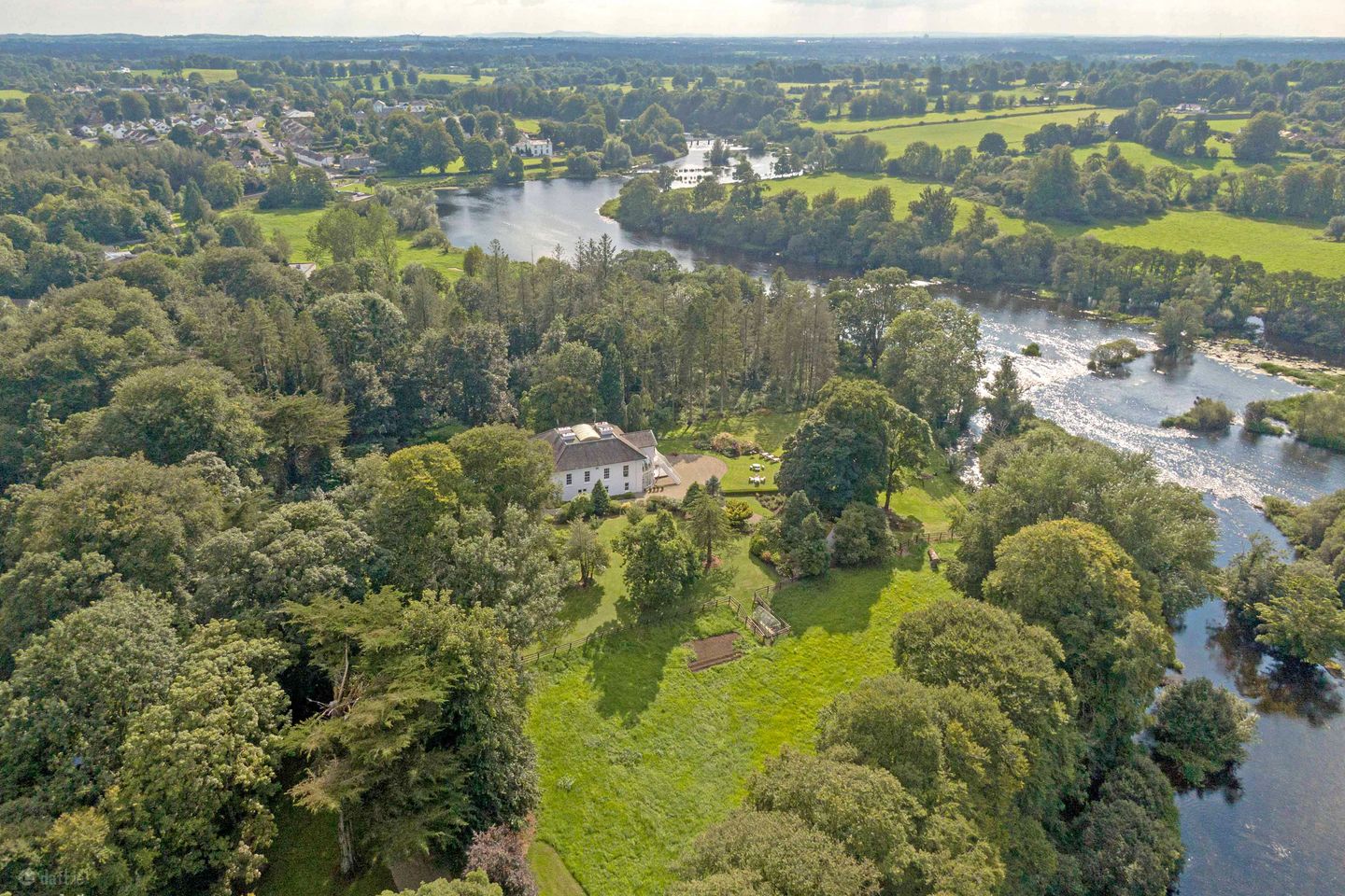 Island House, Cloon and Commons, Castleconnell, Co. Limerick, V94AP5Y