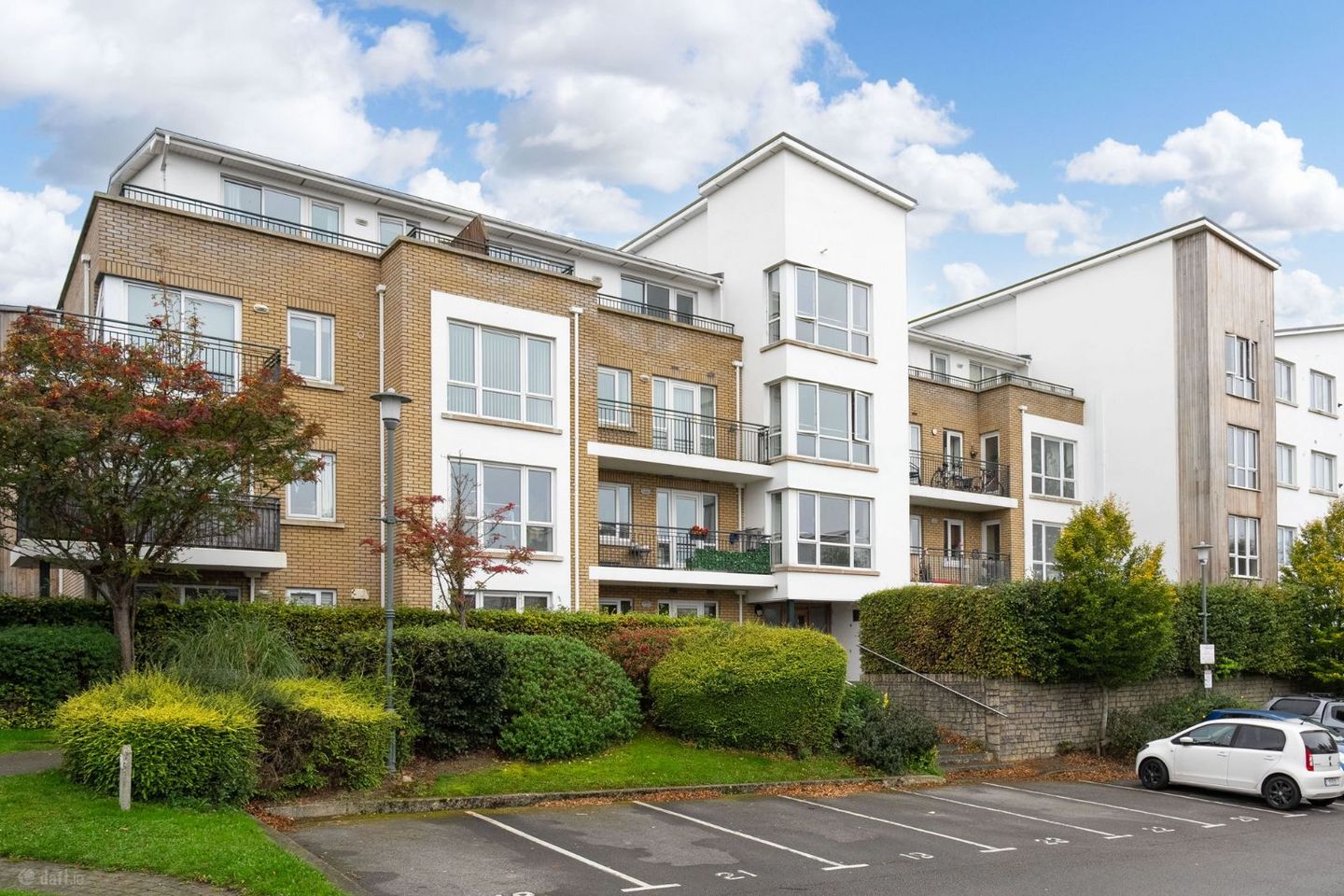 Apartment 15, Bracken Hill, Sandyford, Dublin 18, D18FP77