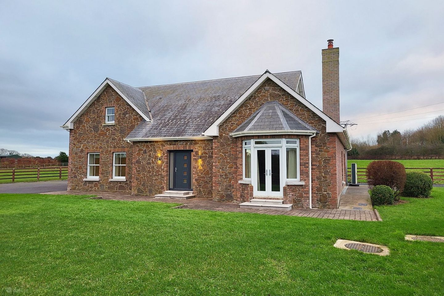 Blackberry Lodge, Rathasker Road , Naas, Co. Kildare, W91E1XE