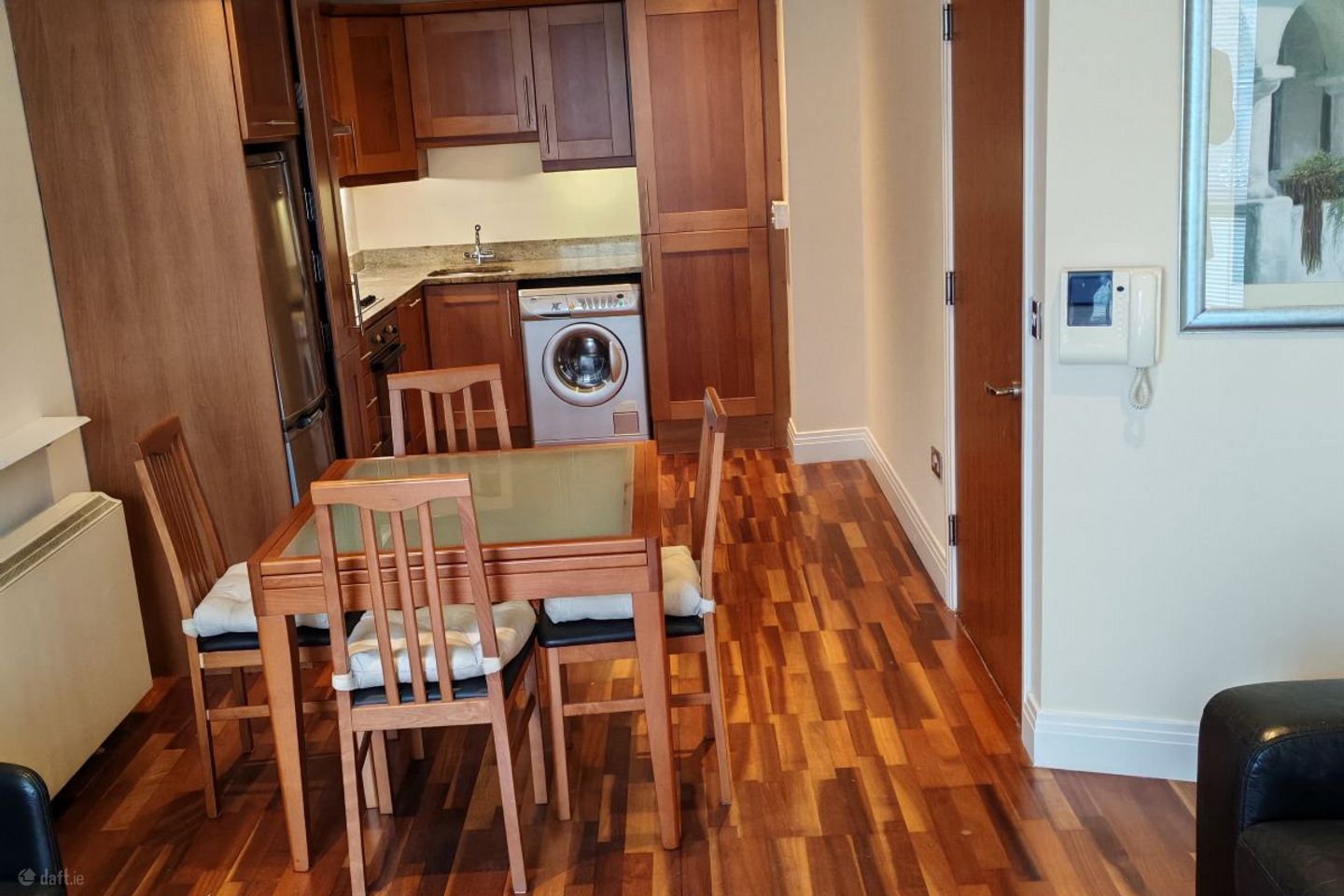 Apartment 1, 2a Hogan Avenue, Dublin 2, Grand Canal Dock, Dublin 2
