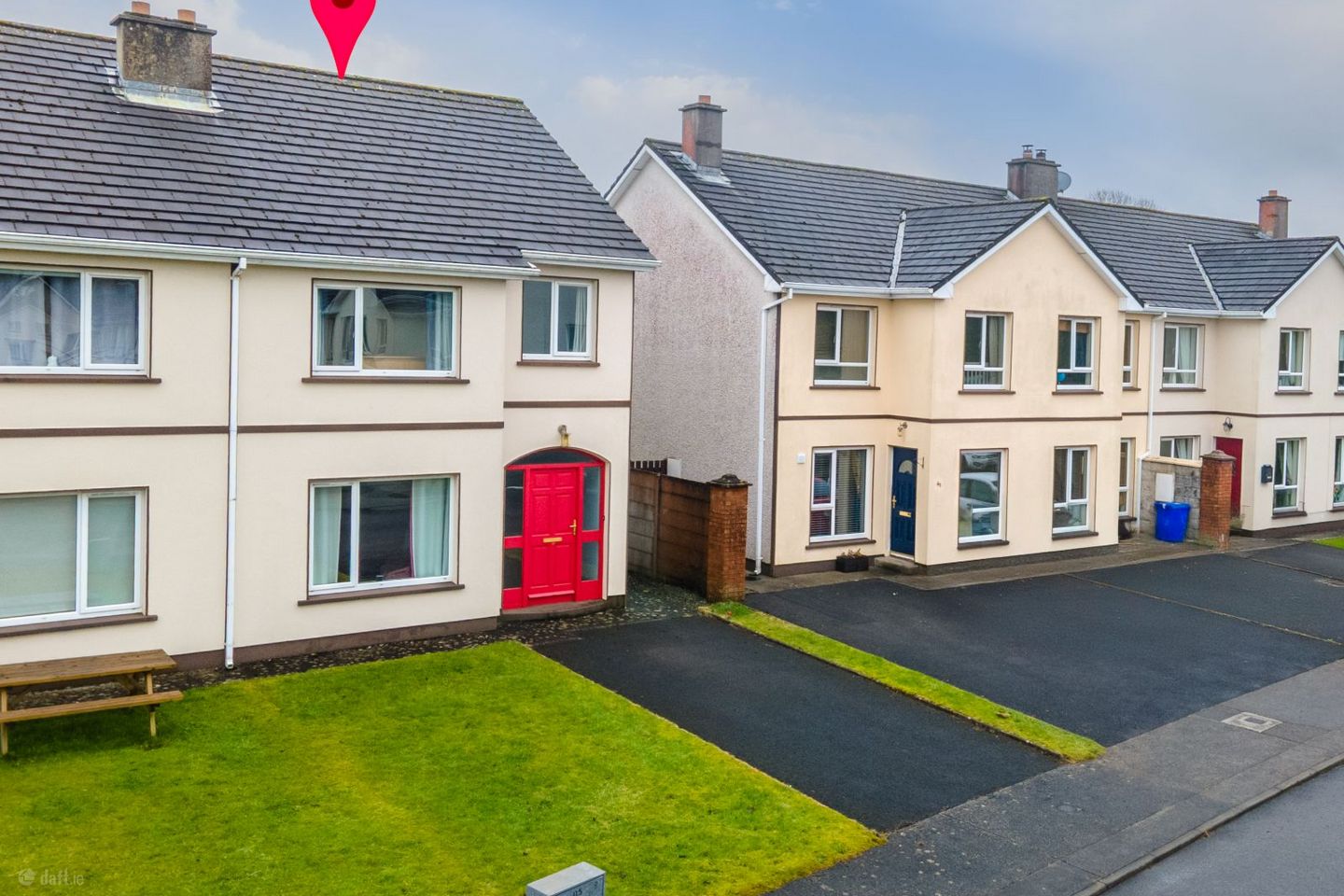 40 Woodville, Castlebar, Castlebar, Co. Mayo, F23HX57