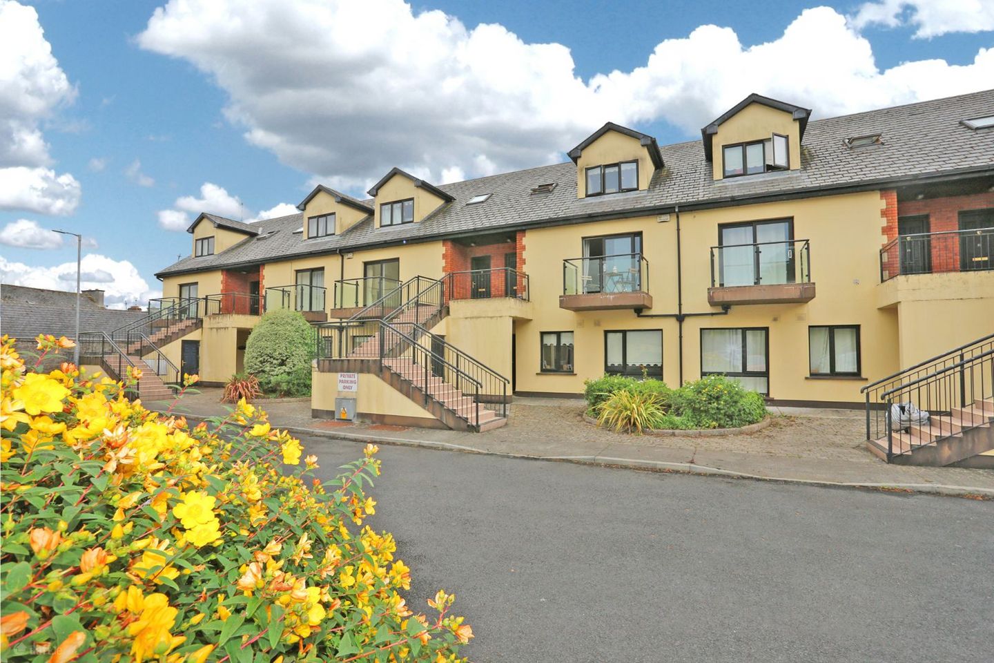 19 Cuairt Na Heaglaise, Main Street, Newmarket-On-Fergus, Shannon, Co. Clare