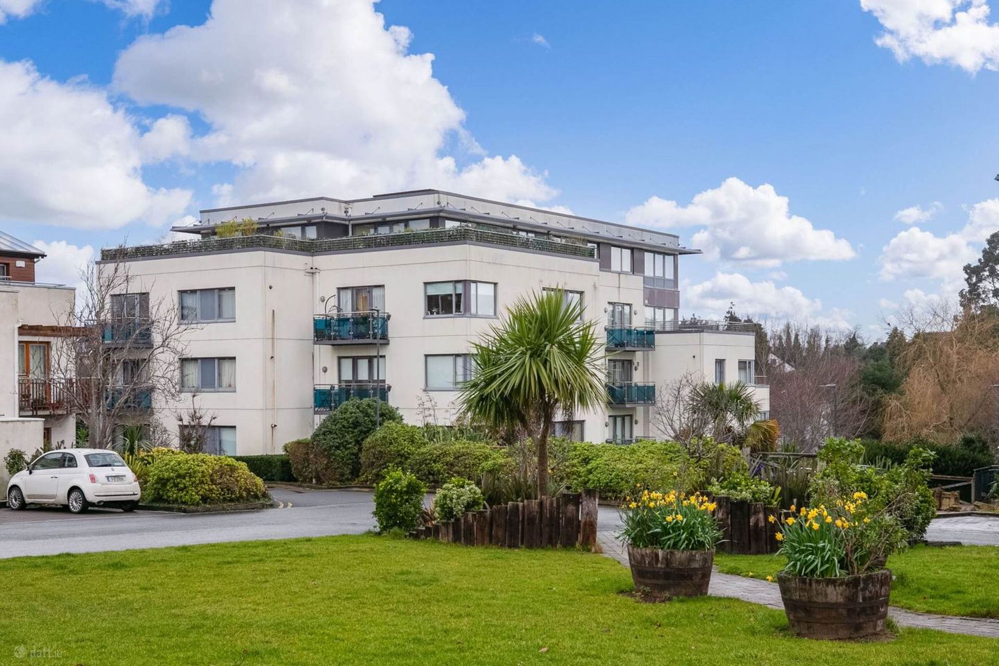 12 Le Hunt House, Brennanstown Square, Cabinteely, Dublin 18, D18XD74