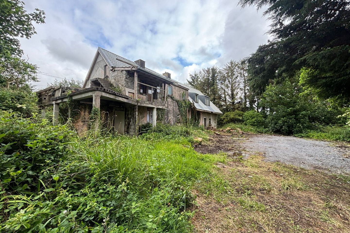 Lissooleen, Kielduff, Ballymacelligott, Co. Kerry, V92HH36