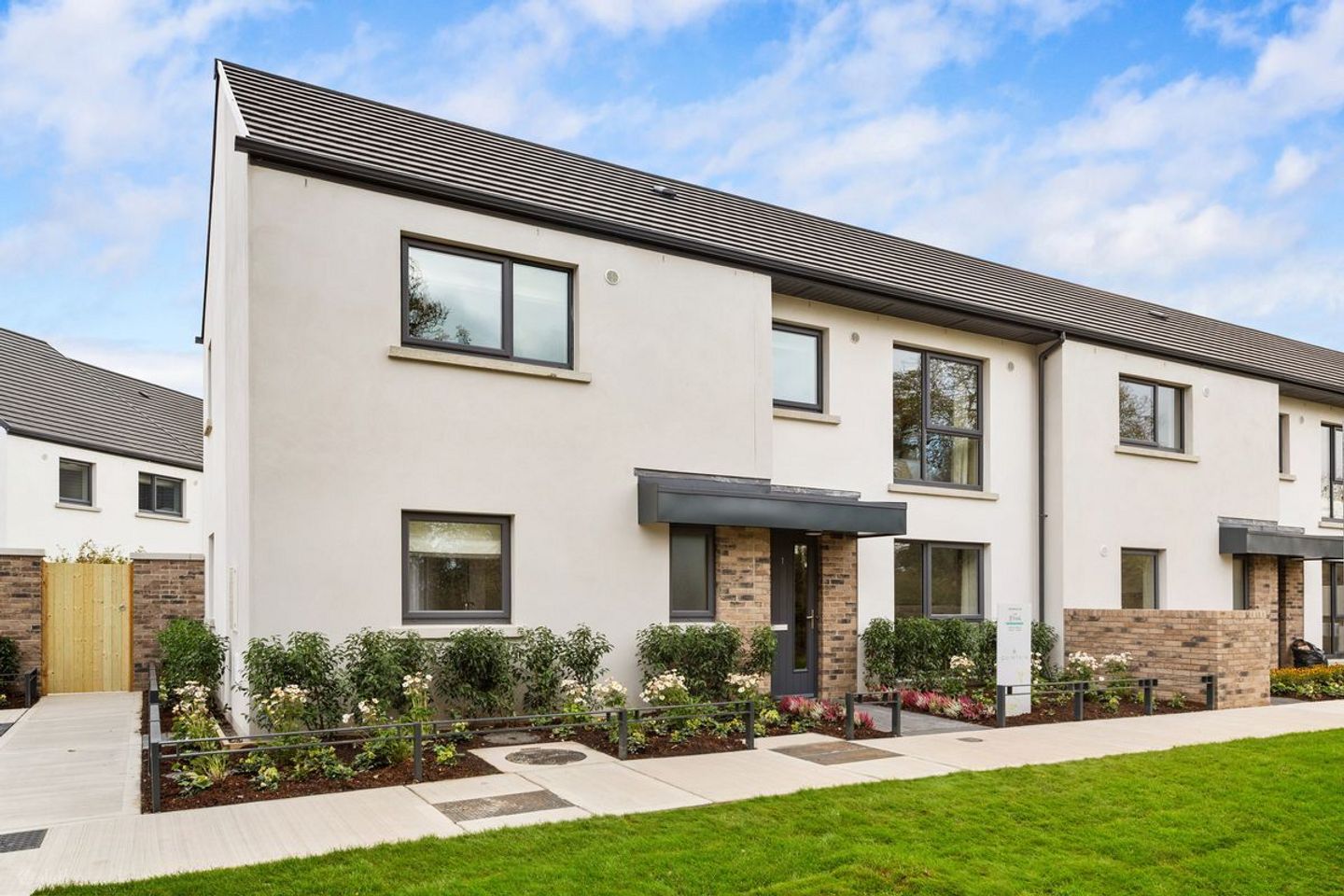 3 Bedroom House, Aderrig, Adamstown, Co. Dublin