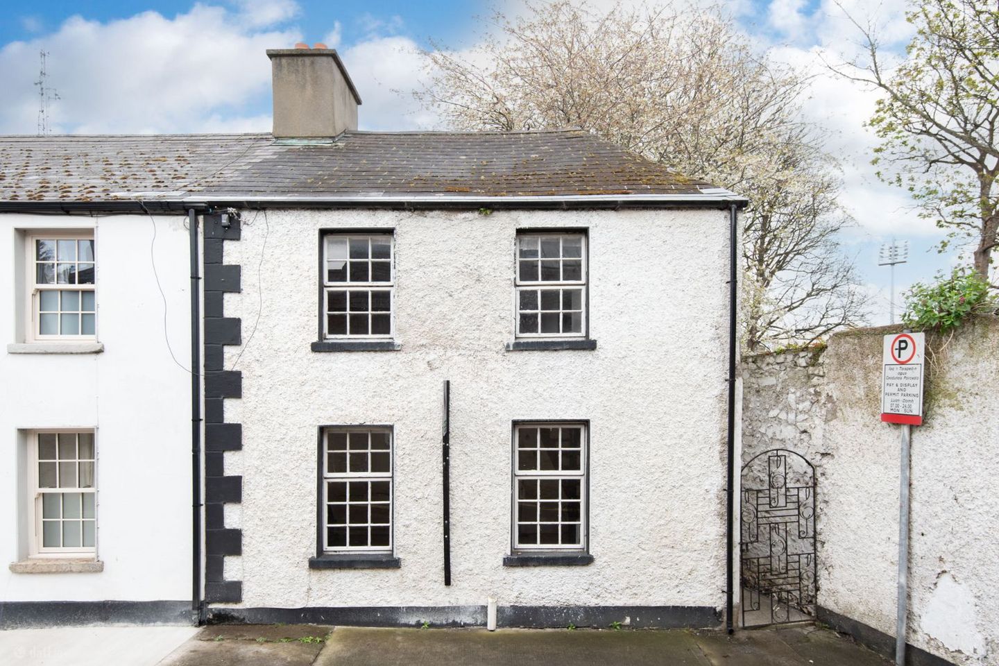 12 The Crescent, Donnybrook Road, Donnybrook, Co. Dublin, D04Y3C2