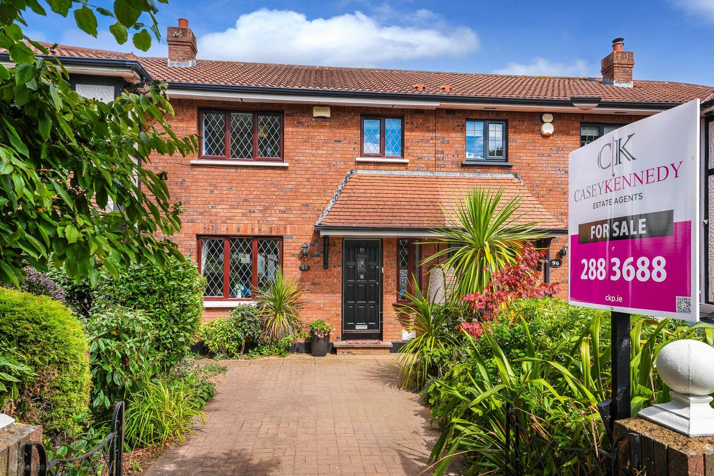 95 Tudor Lawns, Foxrock, Dublin 18, Co. Dublin, D18X3E3