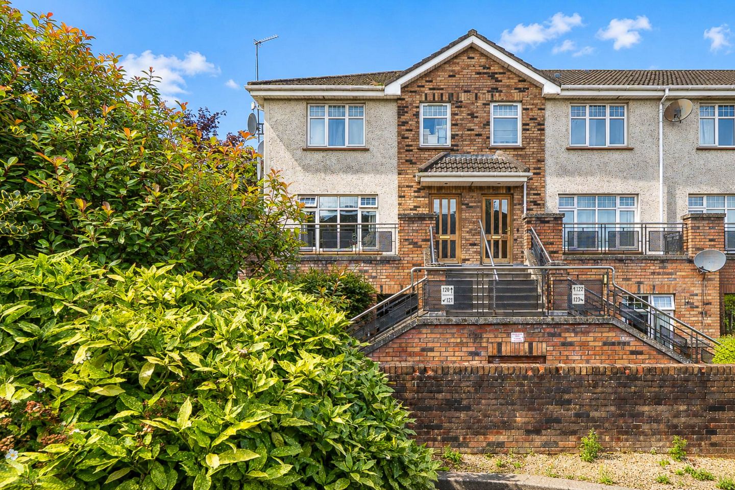 121 Monksfield, Bealnamulla, Athlone, Co. Roscommon, N37TP27