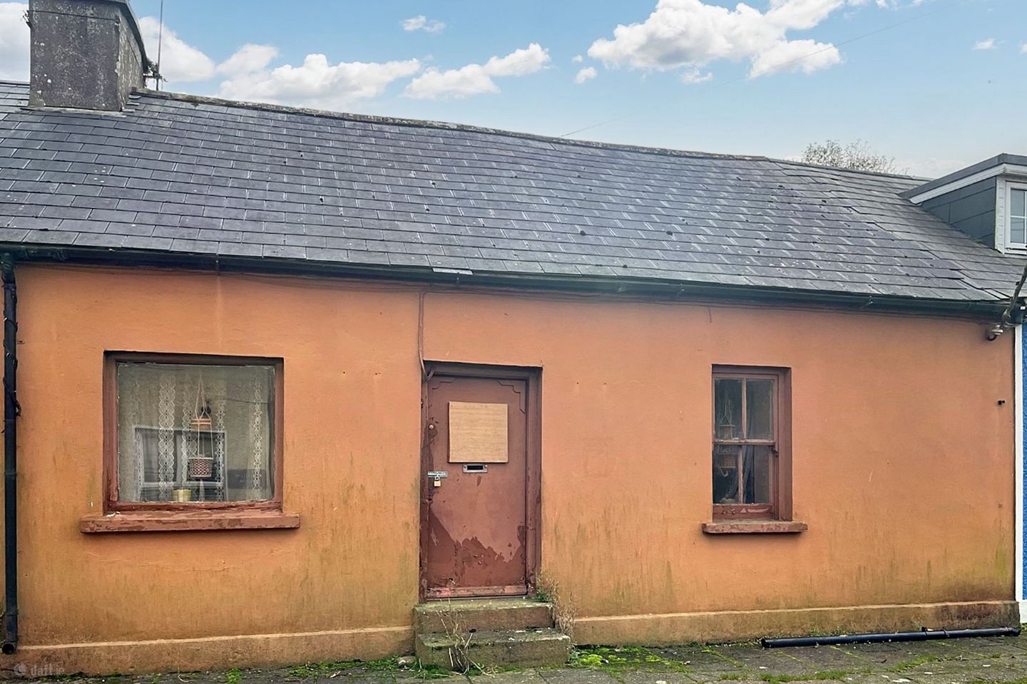 Upper Range, Rostellan, Midleton, Co. Cork, P25AE13