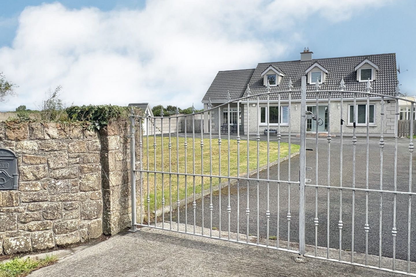Ballyquirke, Gowran, Castlewarren, Co. Kilkenny, R95W5C8