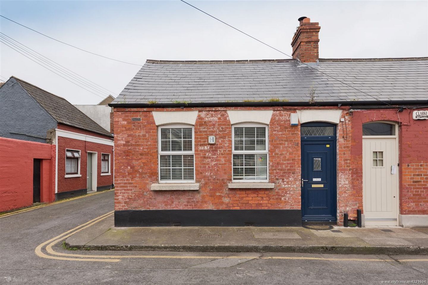 28 Saint Joseph's Place, Dorset Street Upper, Dublin 7, Ireland