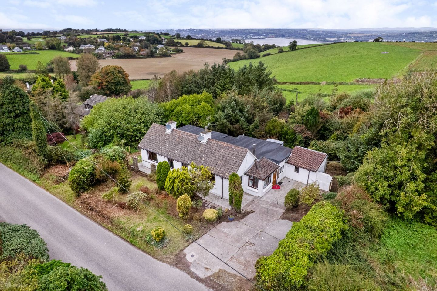 Windy Heights, Upper Ardmore, Old Court, Co. Cork, T12X0NA