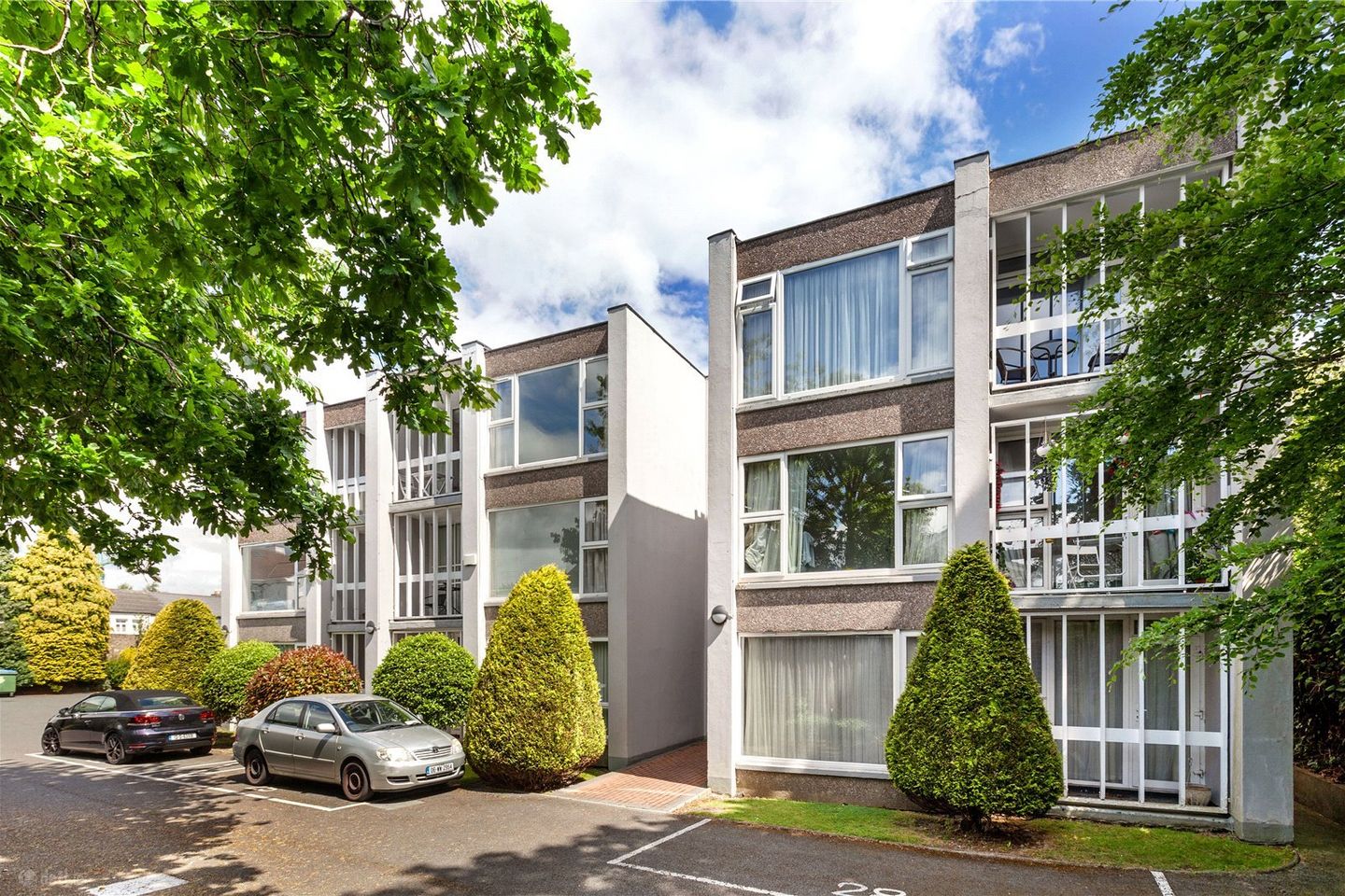 Apartment, Apartment, 27 Woodview Court, Glenalbyn Road, Stillorgan, Co. Dublin, A94CT89
