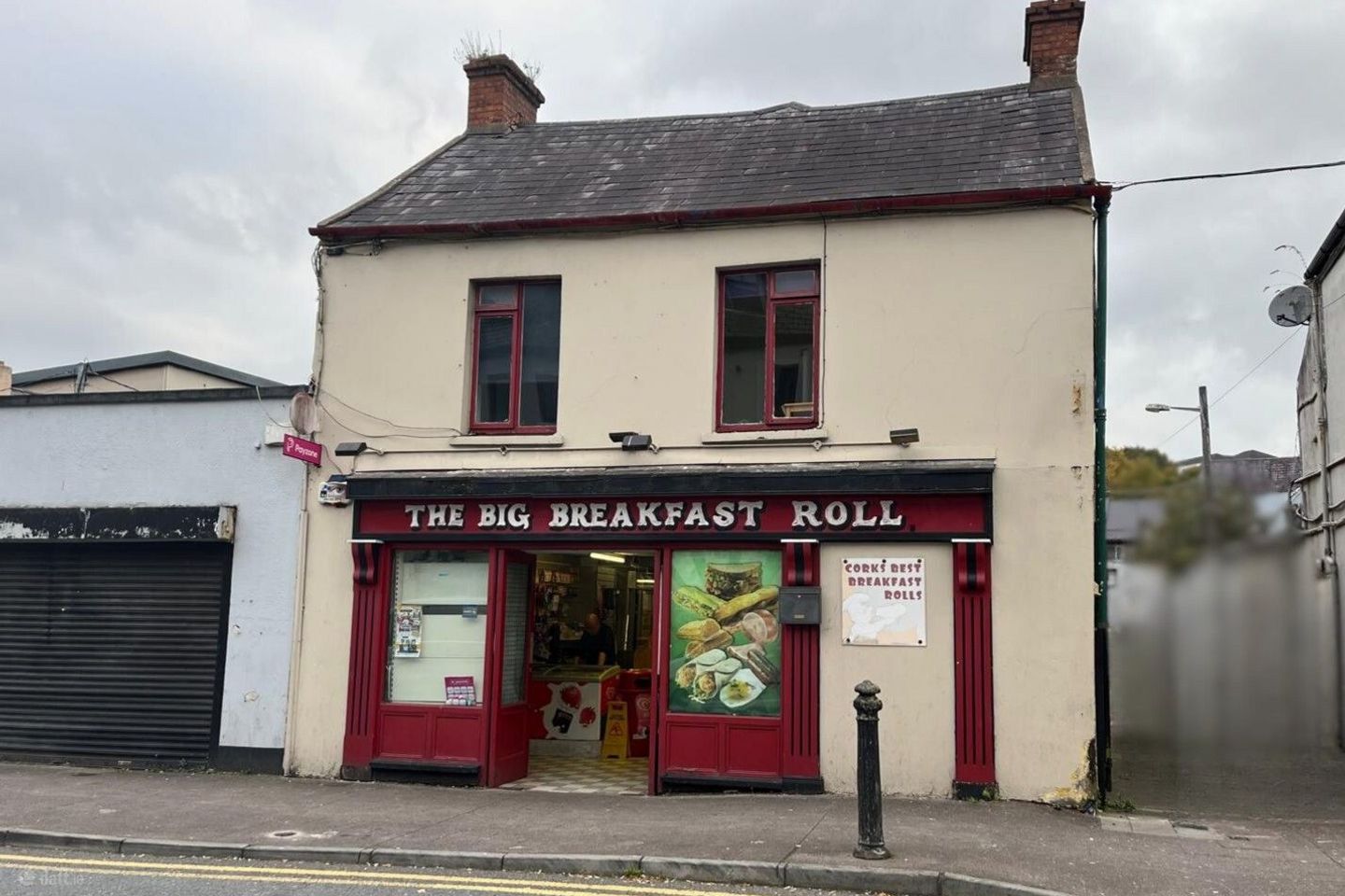 The Big Breakfast Roll and 2 Apartments Overhead, Blackpool, Co. Cork, T23FY71