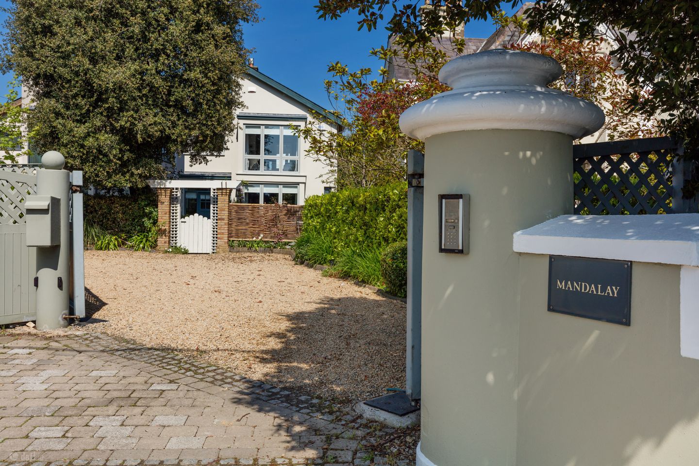 Mandalay, Station Road, Sutton, Dublin 13, D13X3N1