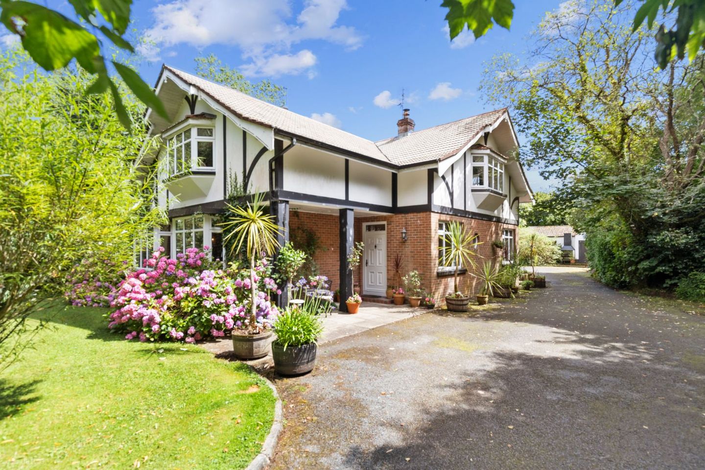 Tudor Lodge, Hermitage, Drinagh, Co. Wexford, Y35K3H4