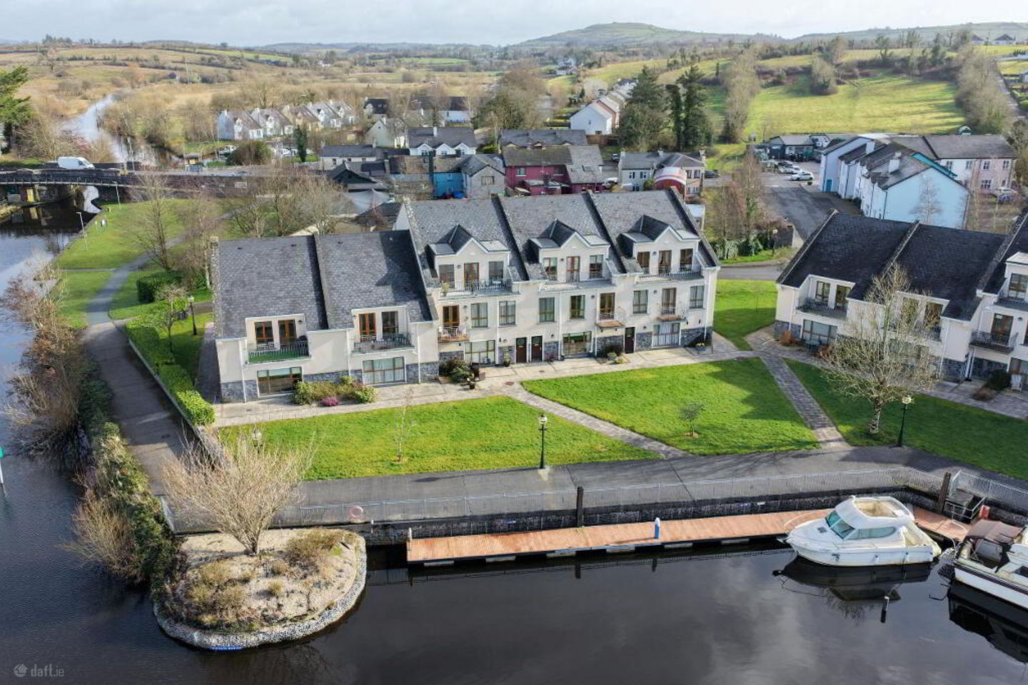 Apartment 13 Leitrim Marina, Main Street, Leitrim Village, Co. Leitrim, N41NX07