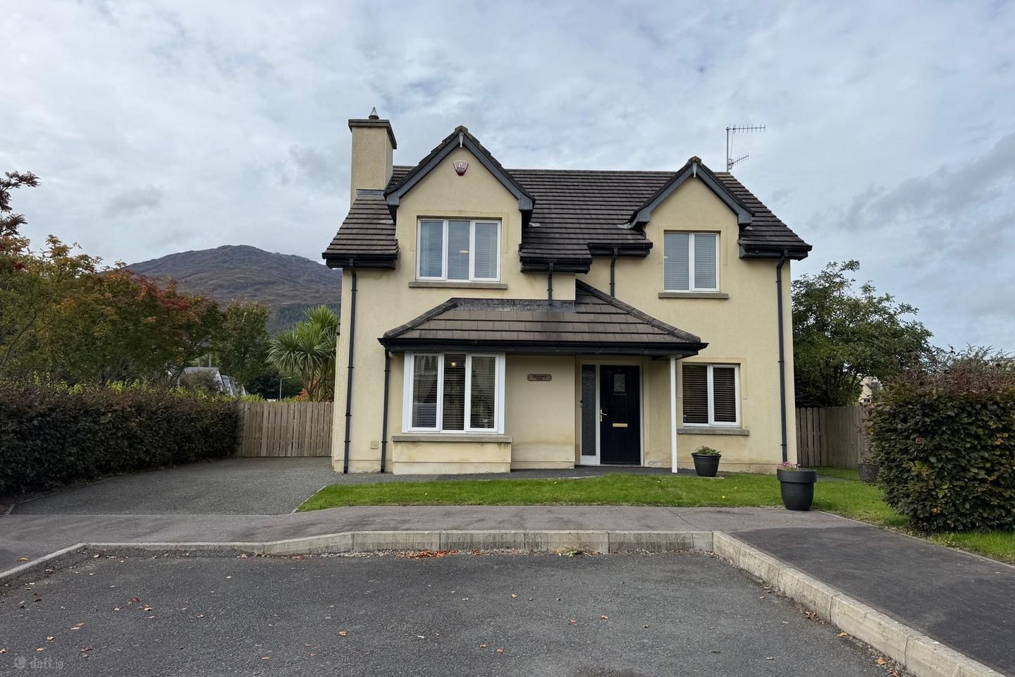 Mountain View, 48 Oyster Bay Court, Carlingford, Carlingford, Co. Louth, A91DX5R