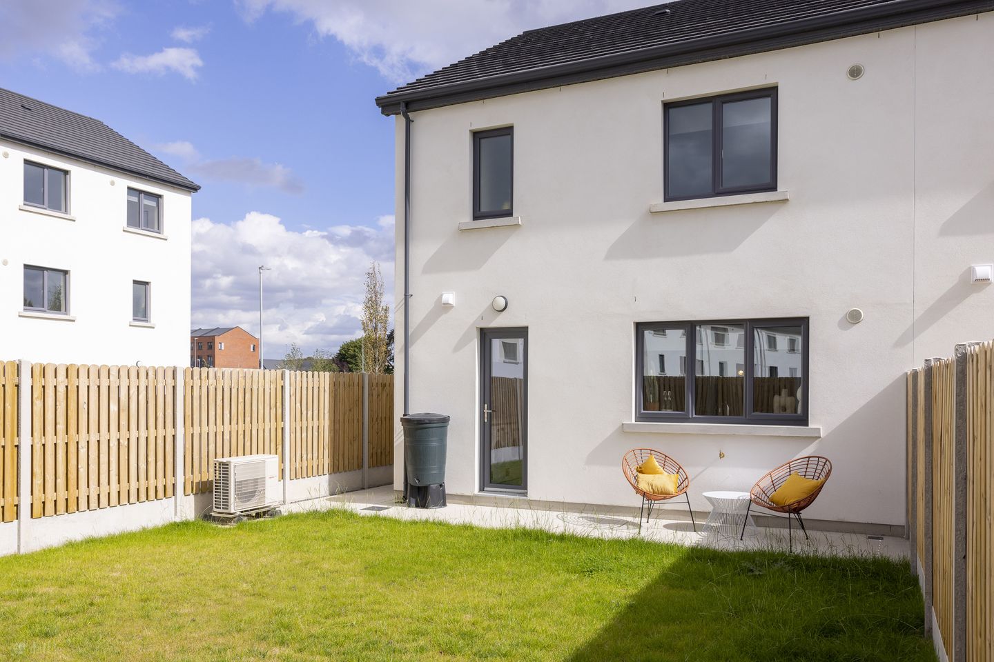 Large 3 Bedroom House, Occu Adamstown, Adamstown, Adamstown, Co. Dublin