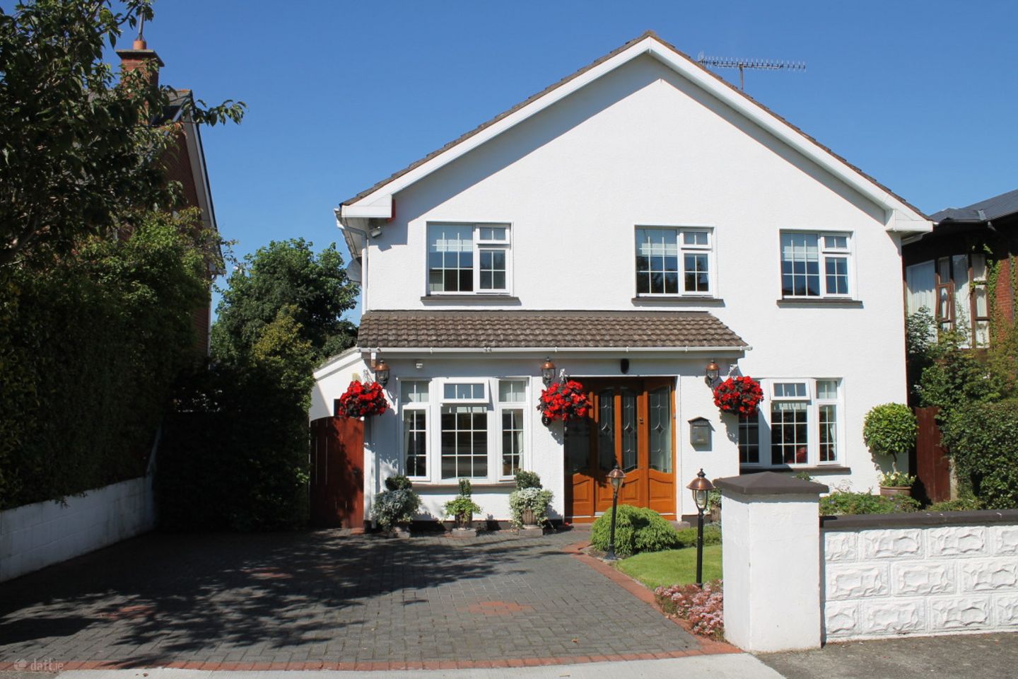 8 Grove Lawn, Malahide, Co. Dublin