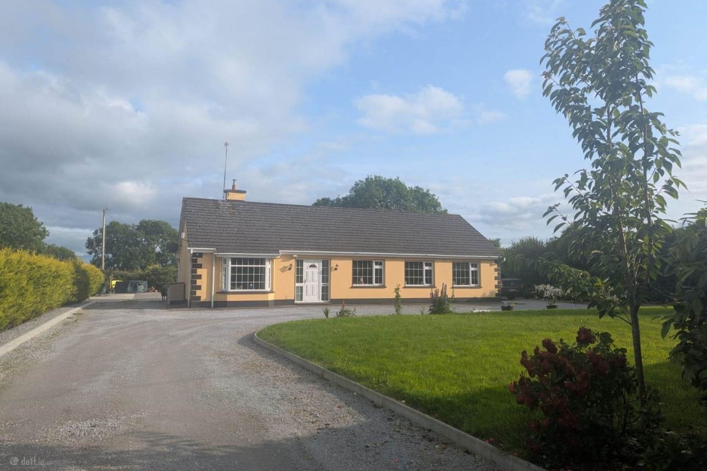 Newbridge, Askeaton, Co. Limerick, V94YH0C