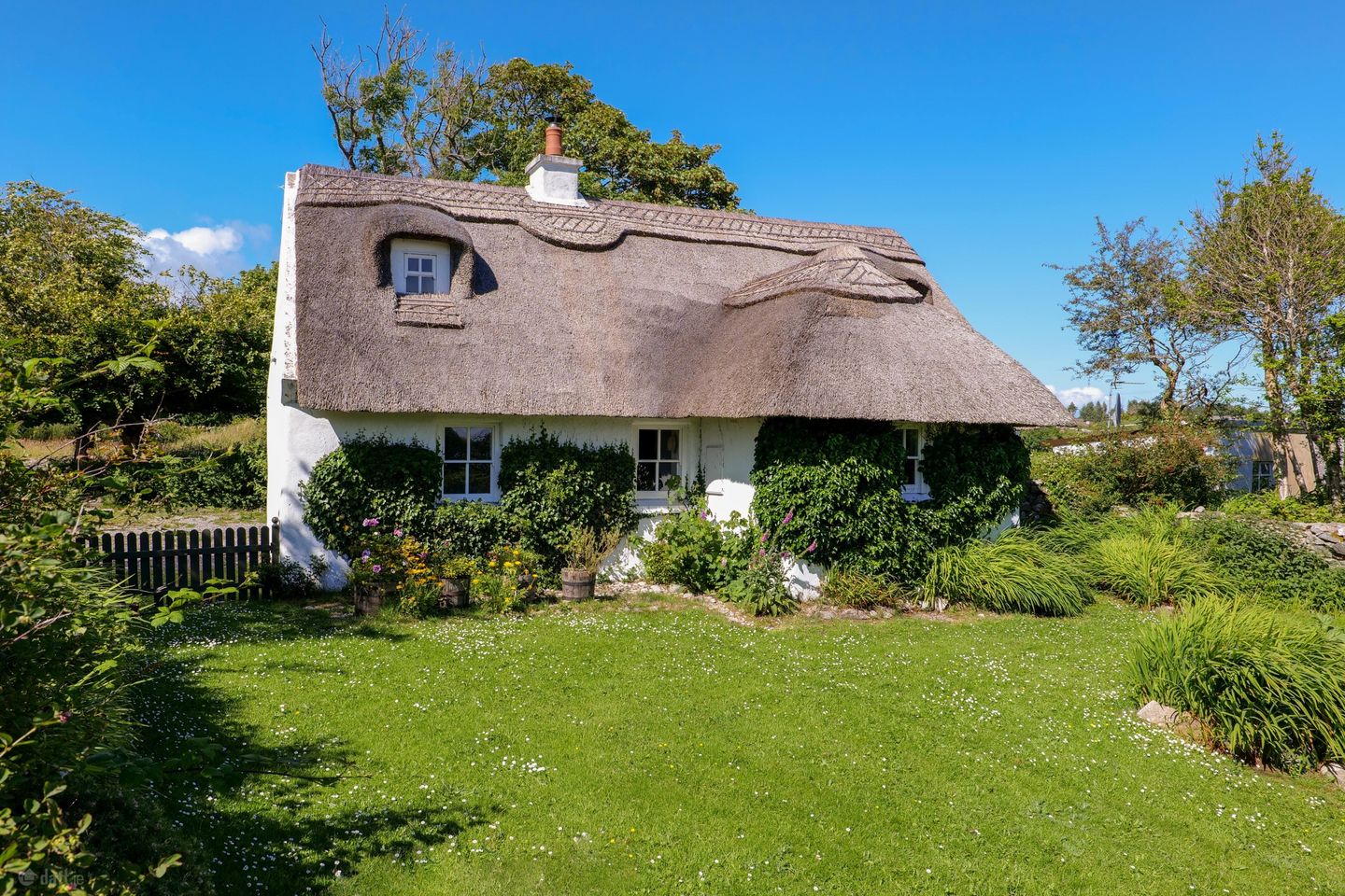 Darby's Cottage, Baile Eamon, Spiddal, Co. Galway, H91VR6P